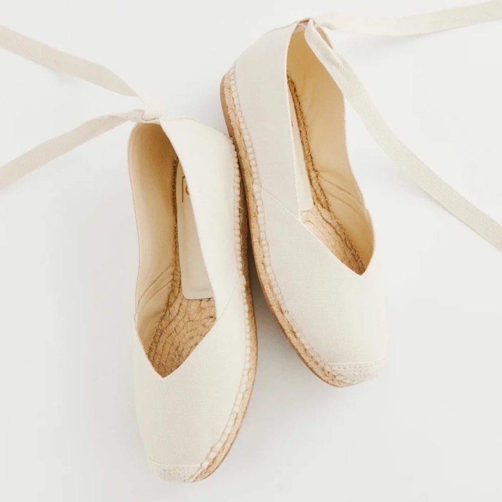 Reformation Iona Flat Espadrilles | Optional Laces | Size 8 - Picture 4 of 8